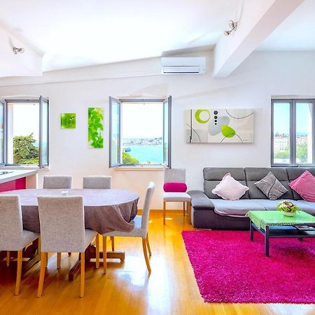 Luxury Apartment Olavia Rooftop Terrace & Seaview Сплит Екстериор снимка