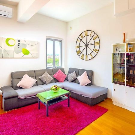 Luxury Apartment Olavia Rooftop Terrace & Seaview Сплит Екстериор снимка