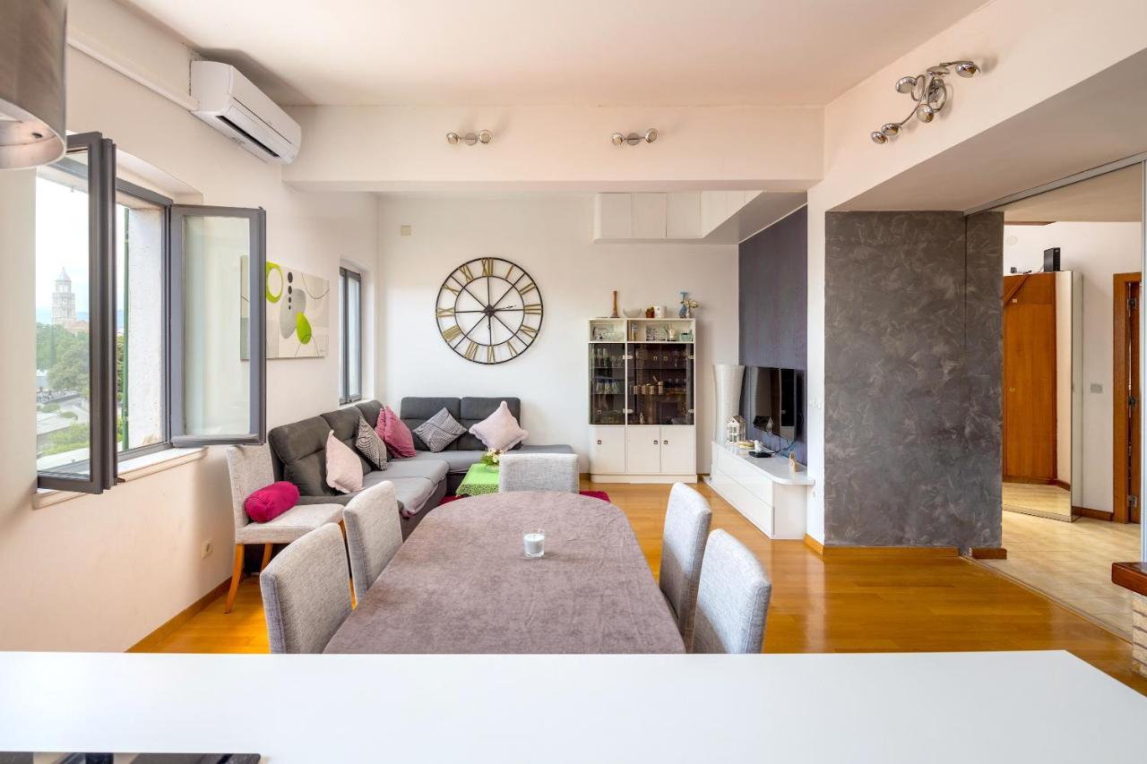Luxury Apartment Olavia Rooftop Terrace & Seaview Сплит Екстериор снимка