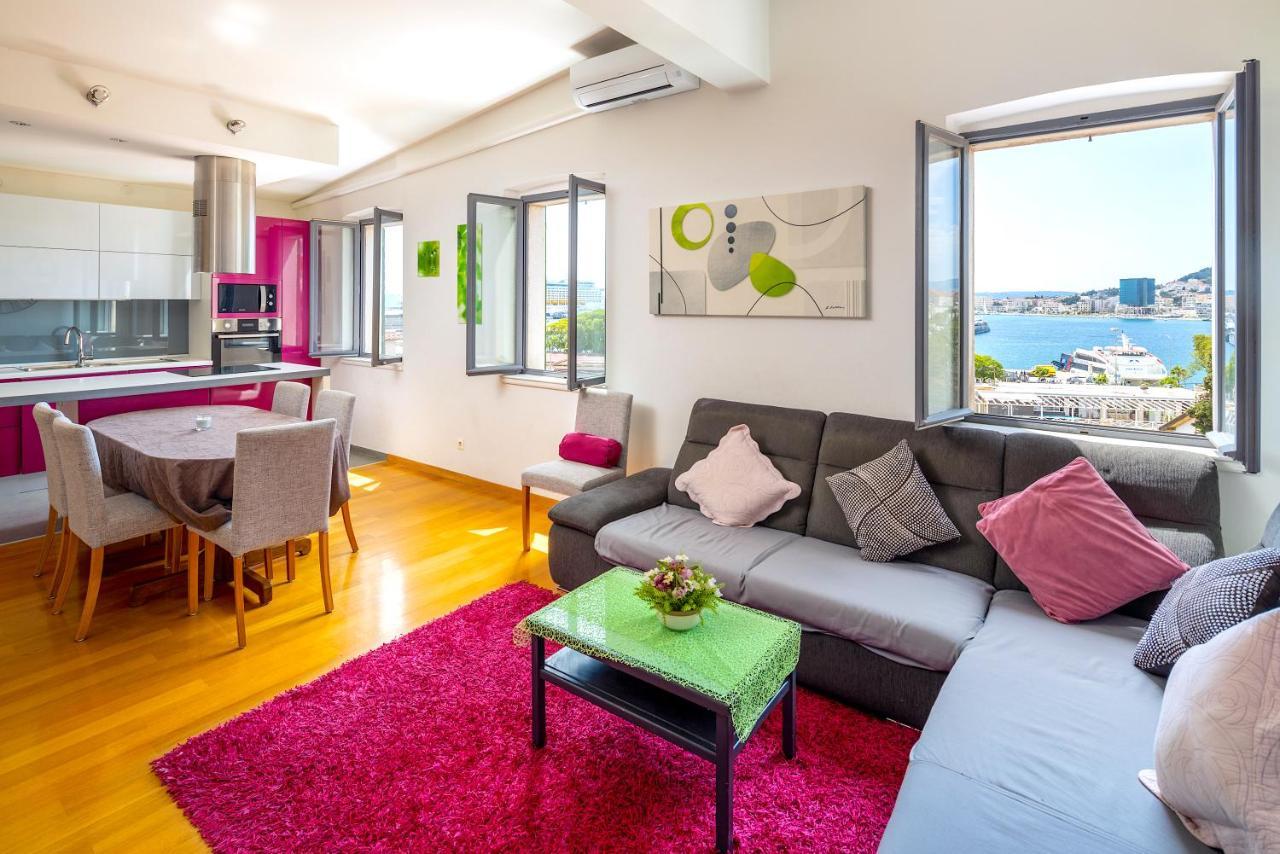 Luxury Apartment Olavia Rooftop Terrace & Seaview Сплит Екстериор снимка